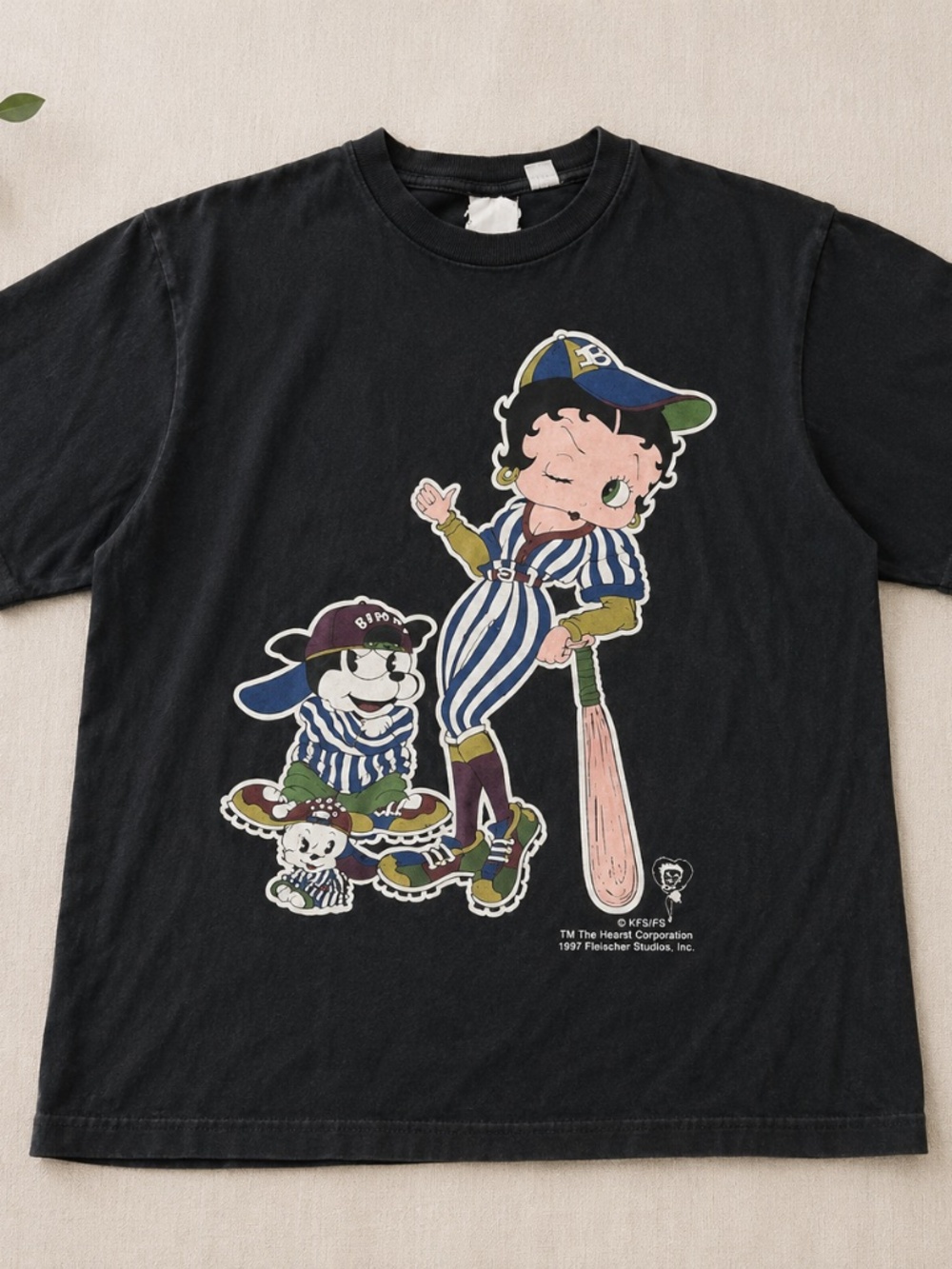 1994 vintage Betty boop tee baseball